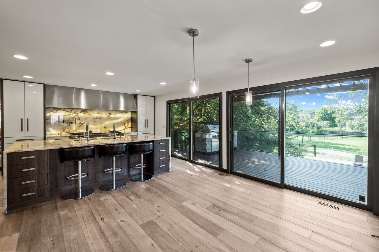 260 Woodwind Dr, Bloomfield Hills