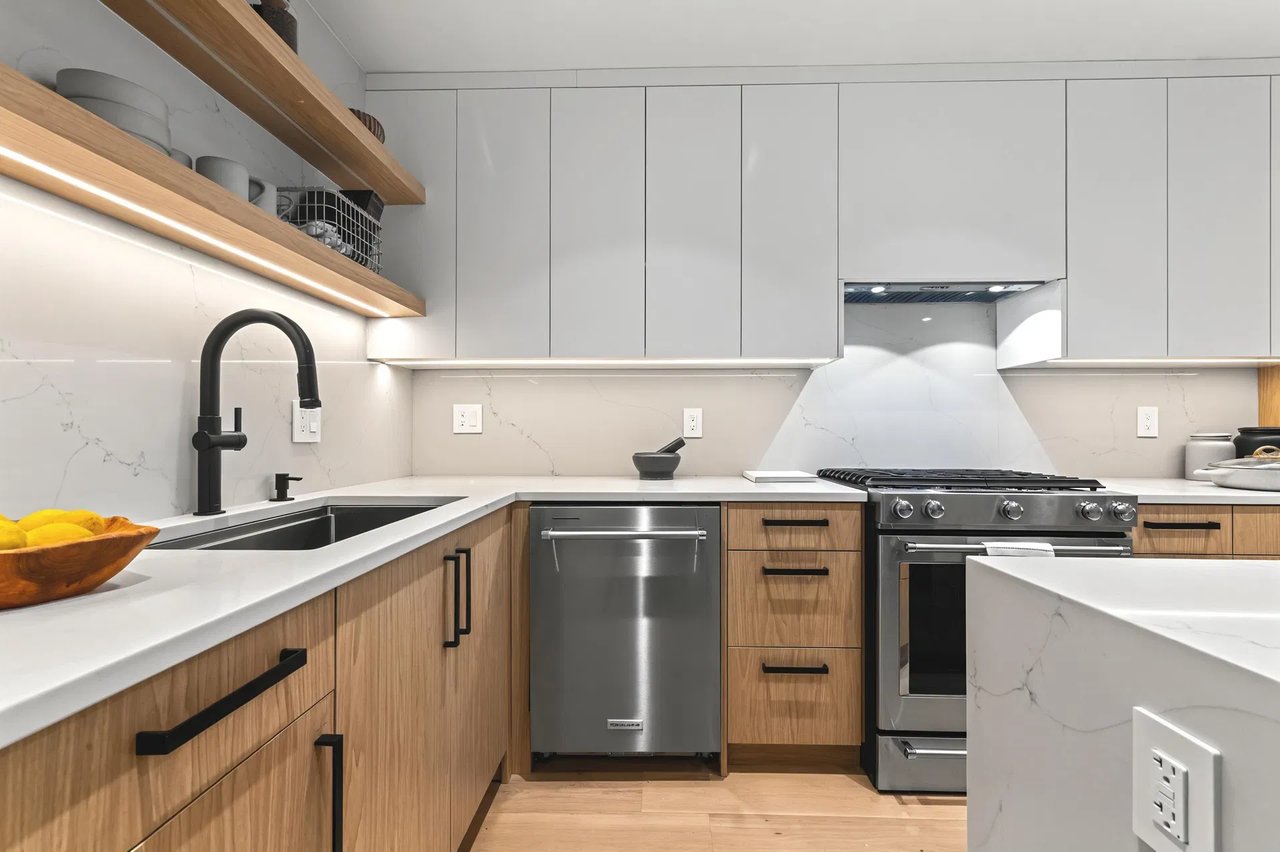 288 E 6th Street #410