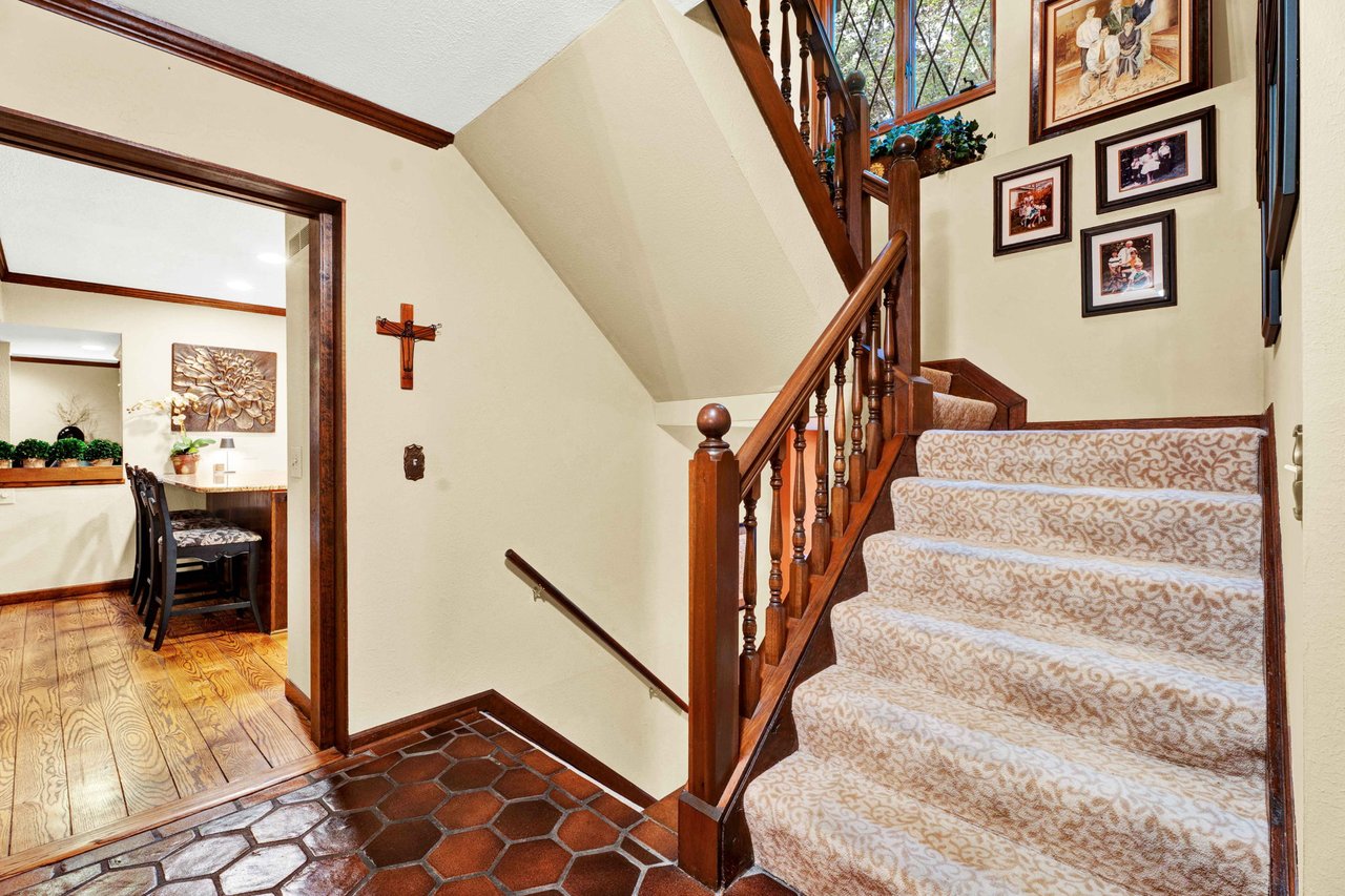 1100 Bretton Lane, Bloomfield Hills