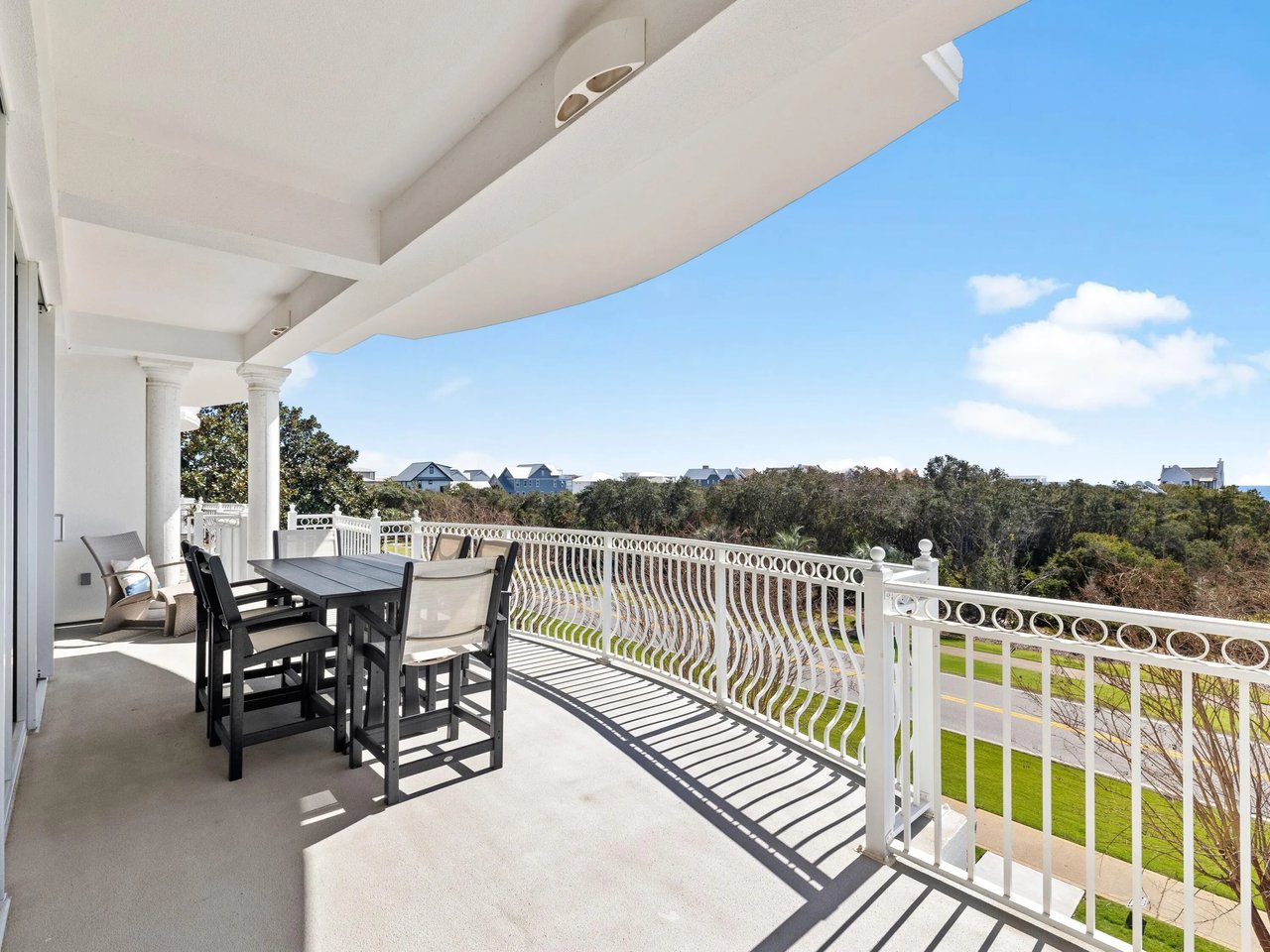 9961 E County Highway 30A #304