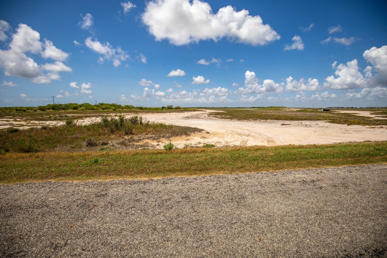 Cape Velero Drive 60 | Development Opportunity | 60± Acres | Rockport, TX