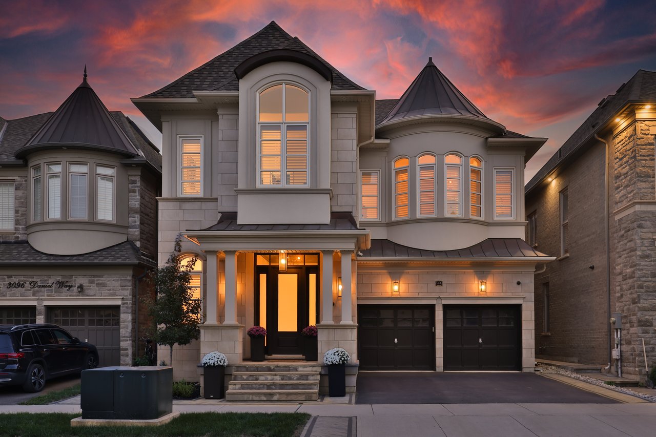3100 Daniel Way, Oakville