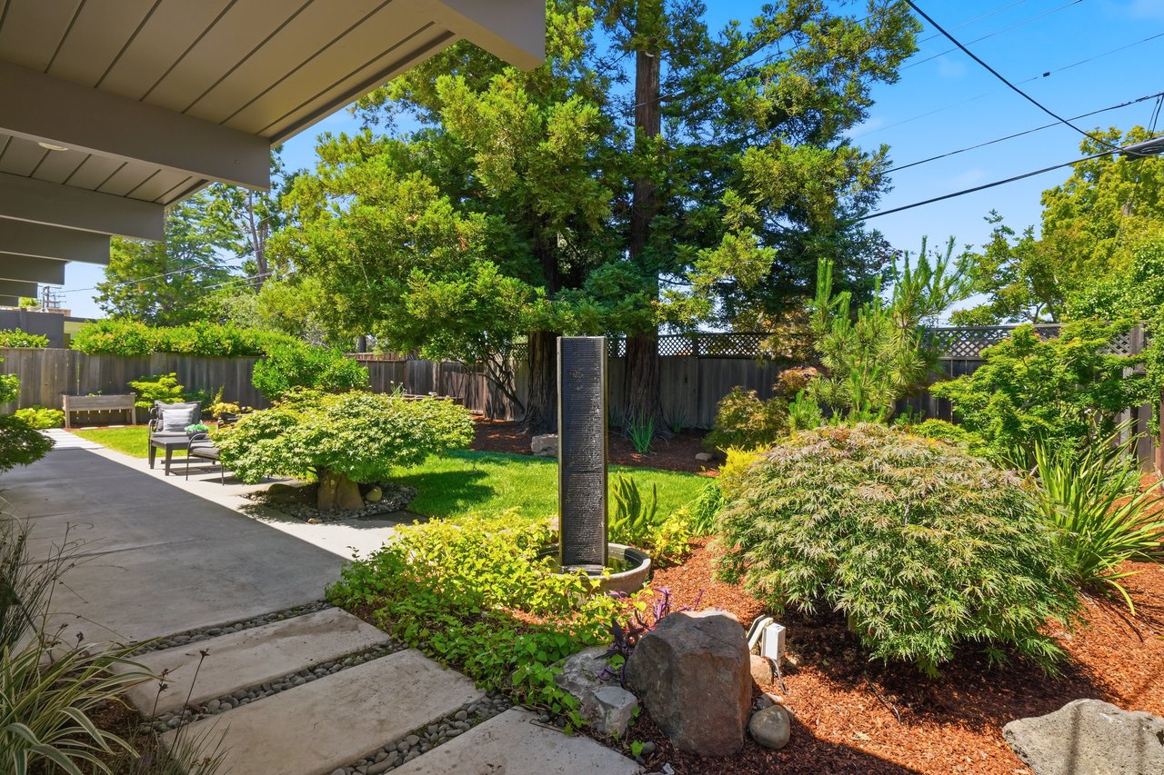 771 Duncardine Way