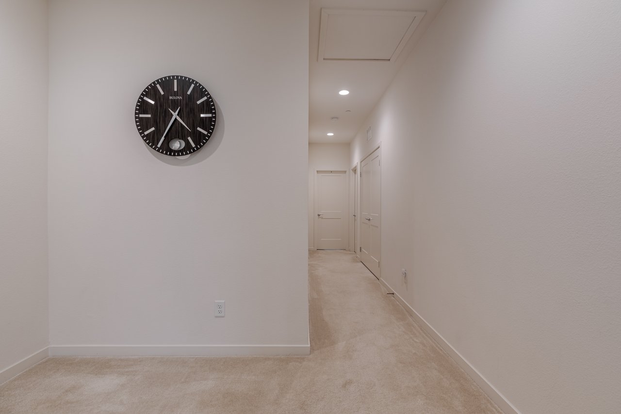 310 Farmhouse Drive 4
