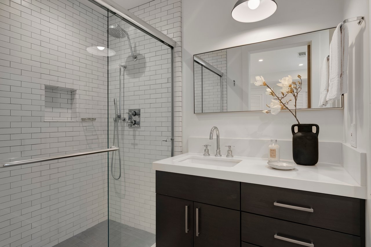 521 Loring Ave, Holmby Hills