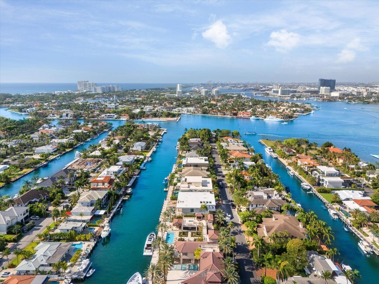 630 Isle Of Palms Dr