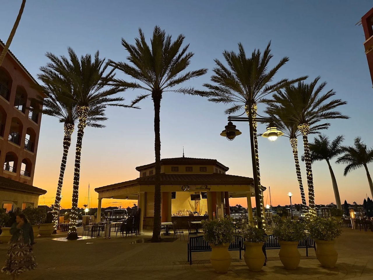 Esplanade Shoppes – Marco Island