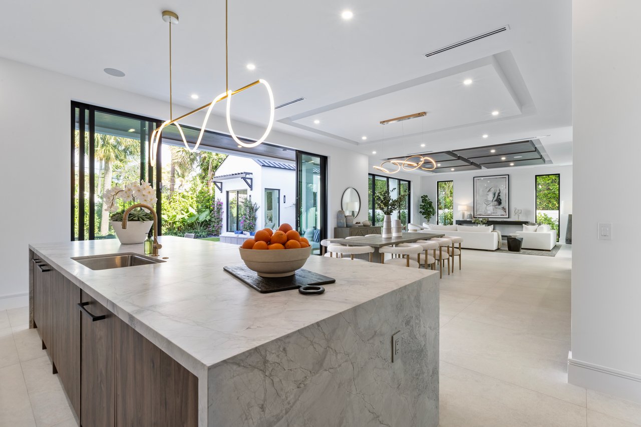 Murray Rd in Soso With Beautiful Water & Island Views