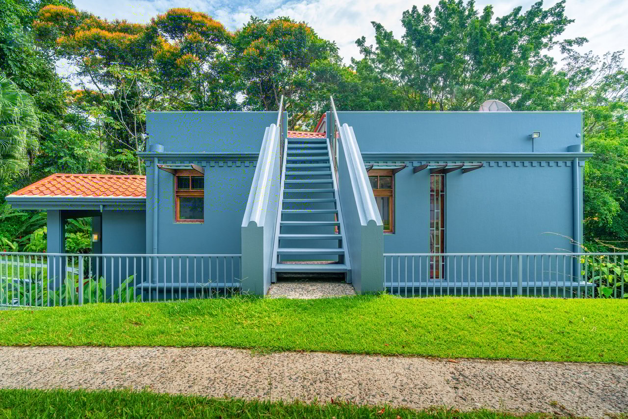 VILLA TURQUESA – MAJESTIC OASIS, CLOSE TO THE BEACH AND WILDLIFE – 1.92 ACRES