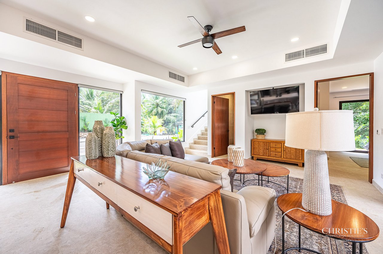 A Private Collection of Five Luxury Beachfront Villas - Rio Mar