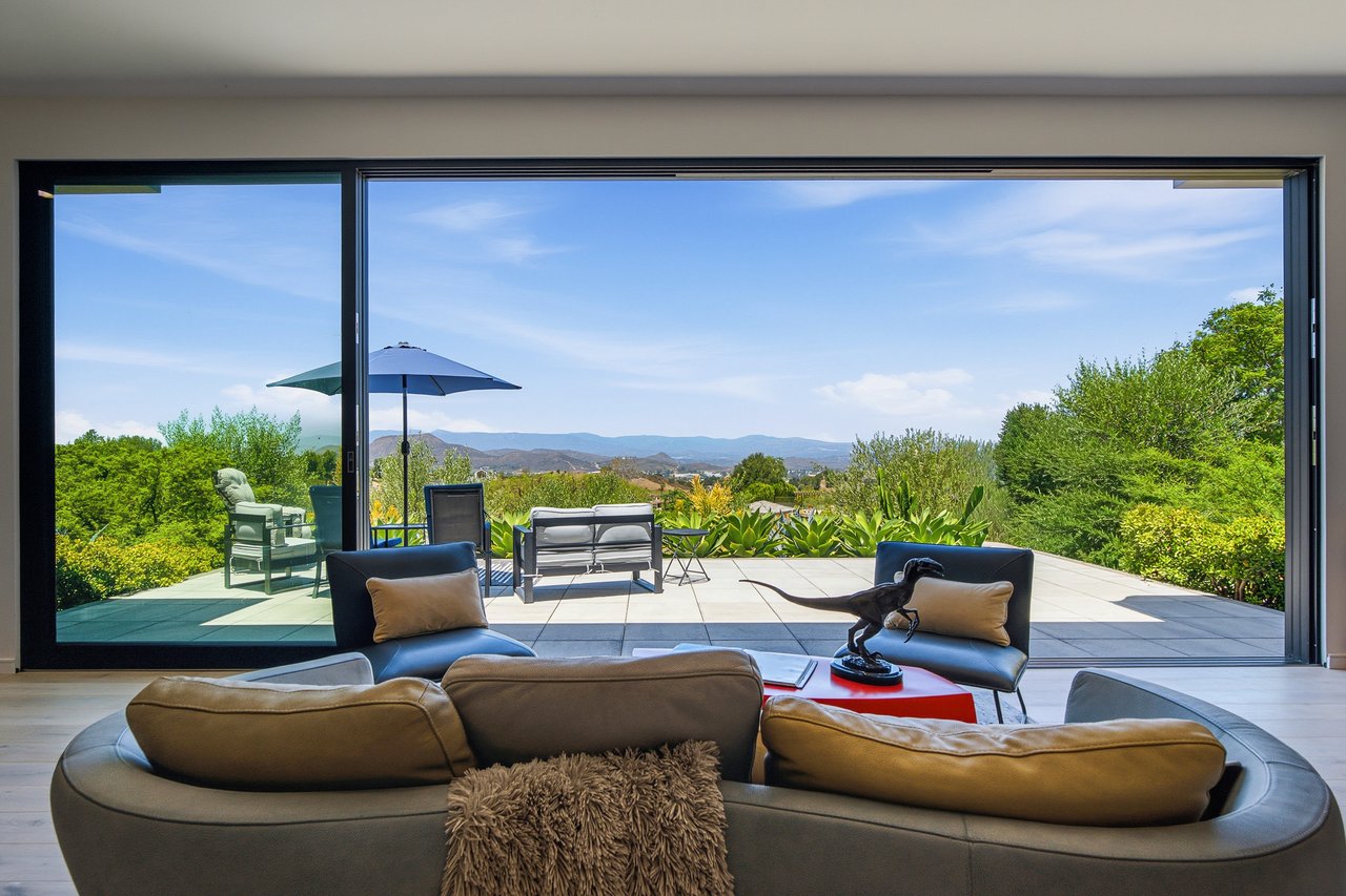 2800 Lynnview St, Thousand Oaks | Lynnview Sanctualry cover