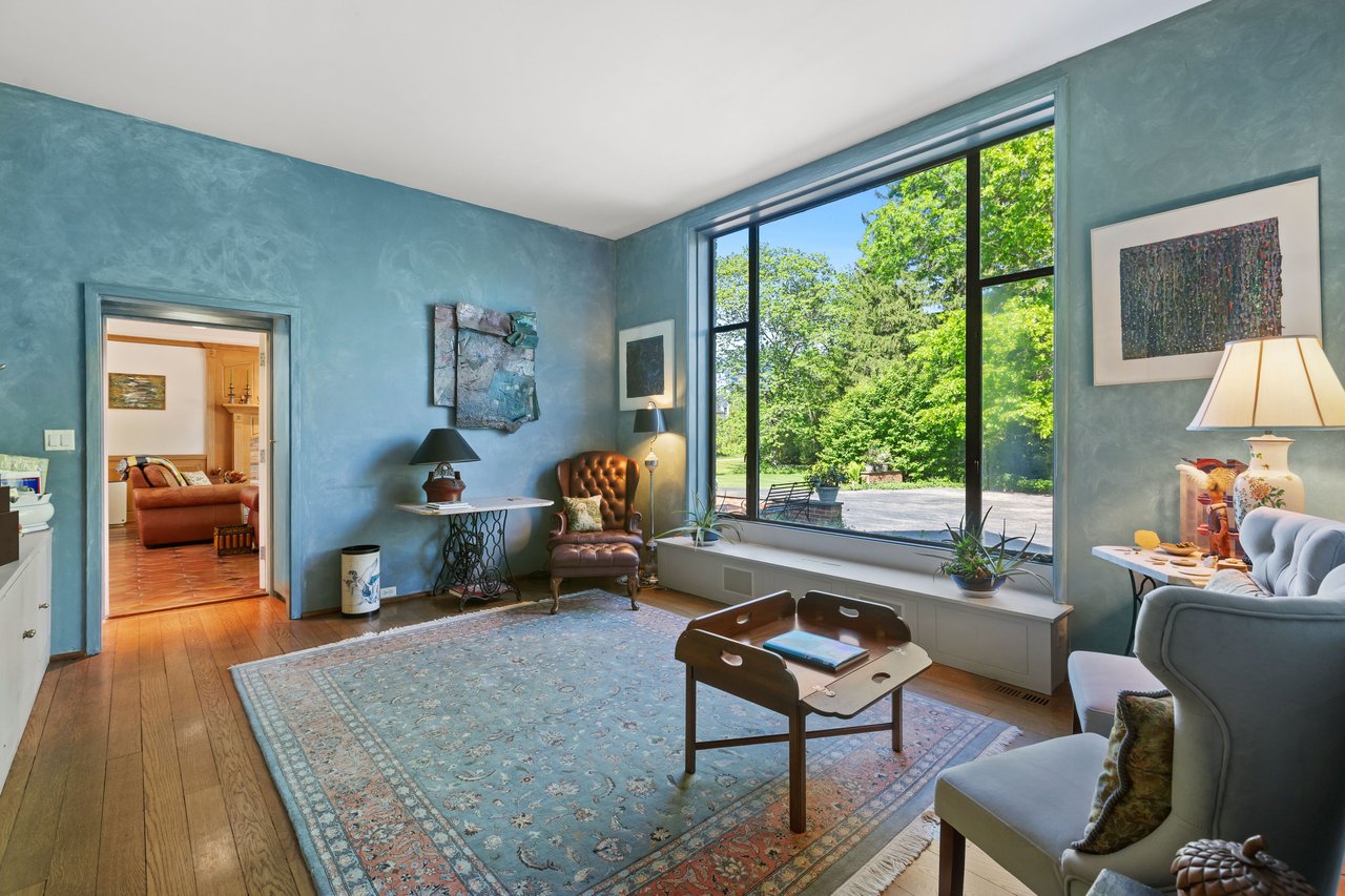 283 West Laurel Ave