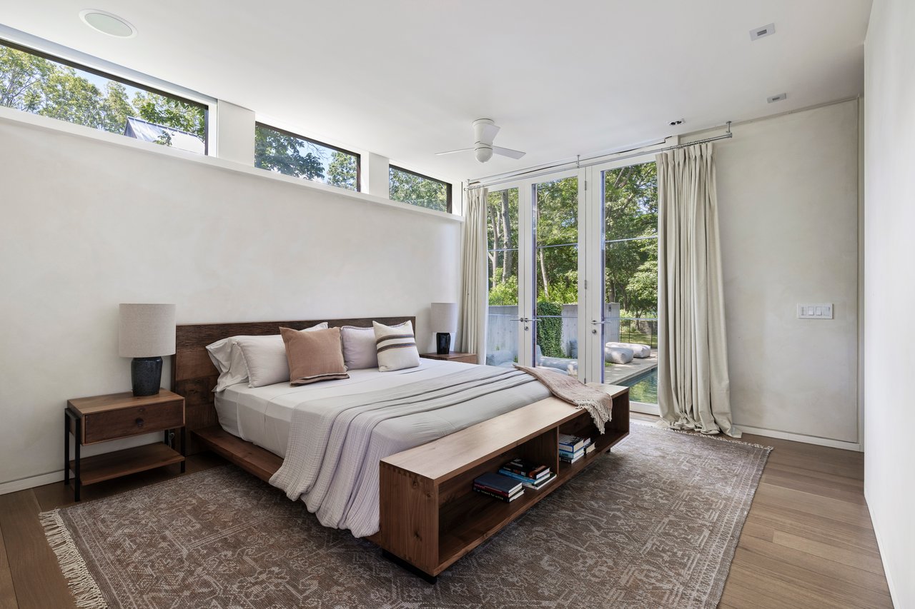 73 Laurel Lane, Sag Harbor 
