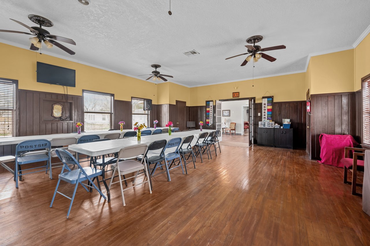 1208 W. Clayton