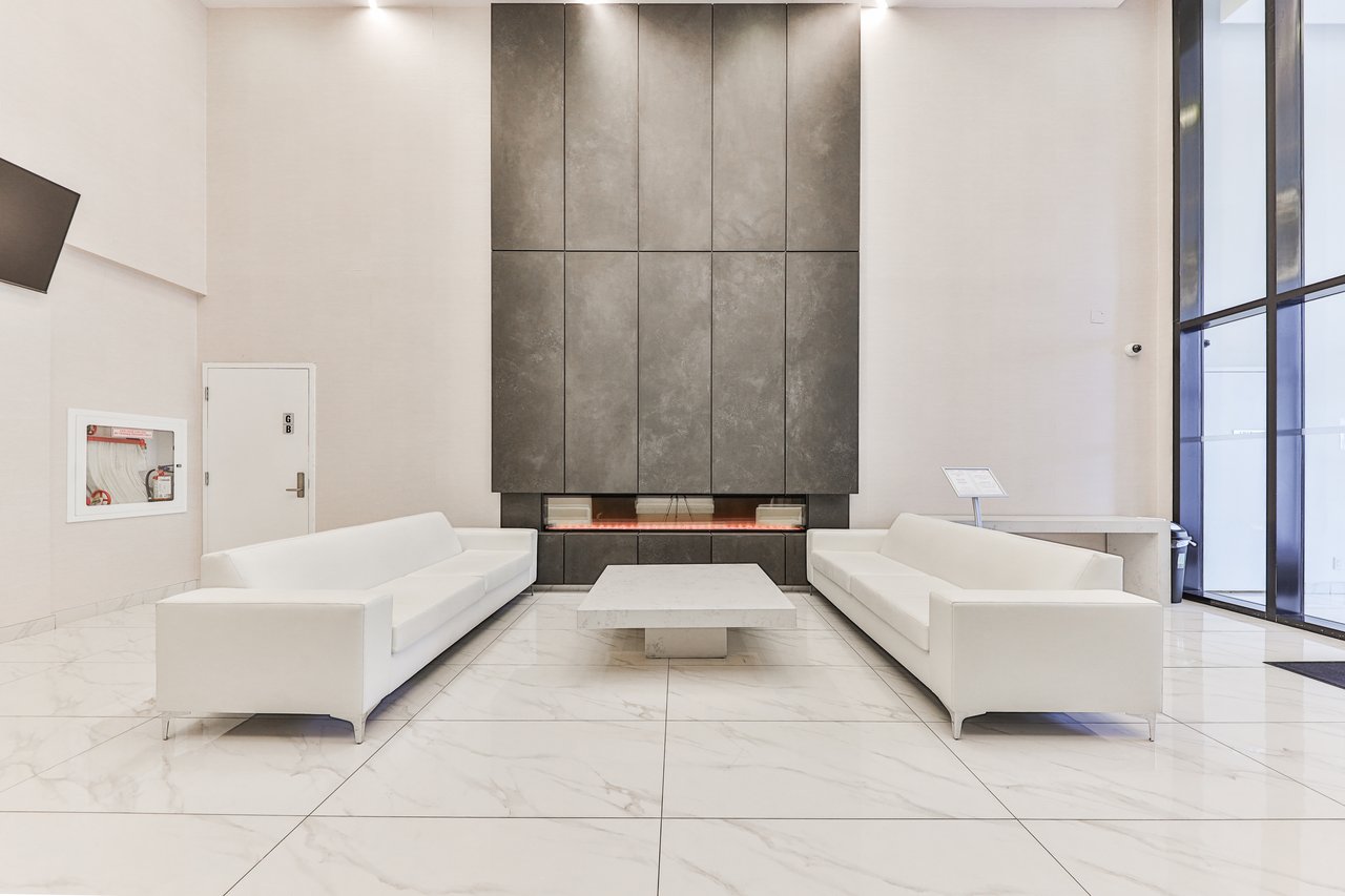 1806-15 Queen Street, Hamilton