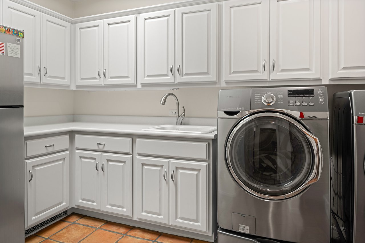 5401 E MARIPOSA Street