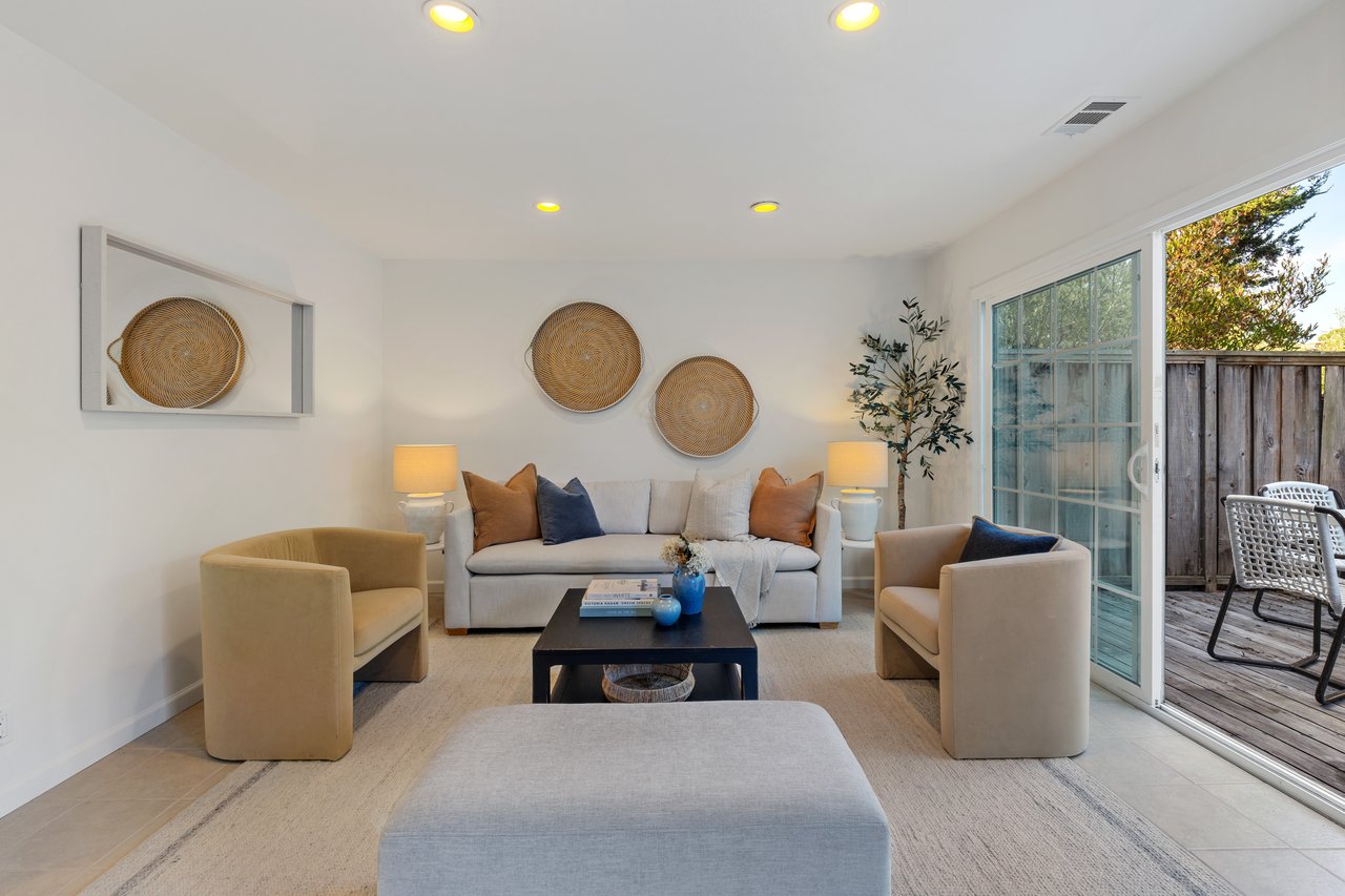 Private and Inviting Townhome