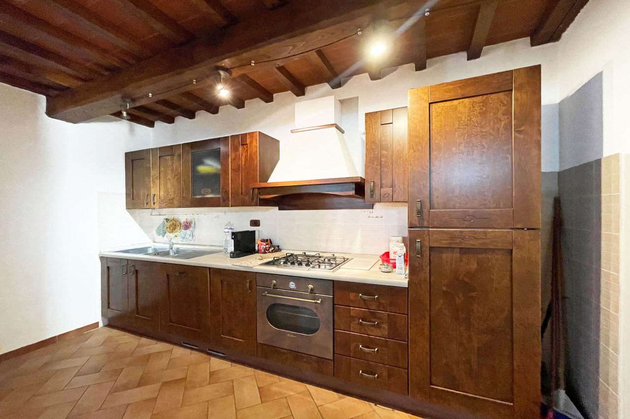 A Charming Stone Farmhouse for Sale in Radicofani
