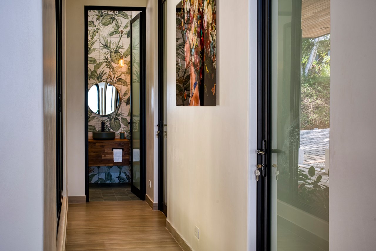 New Ocean View Luxury Home Bordering Forest Reserve
