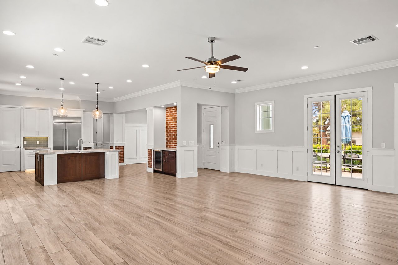 3412 N KACHINA Lane