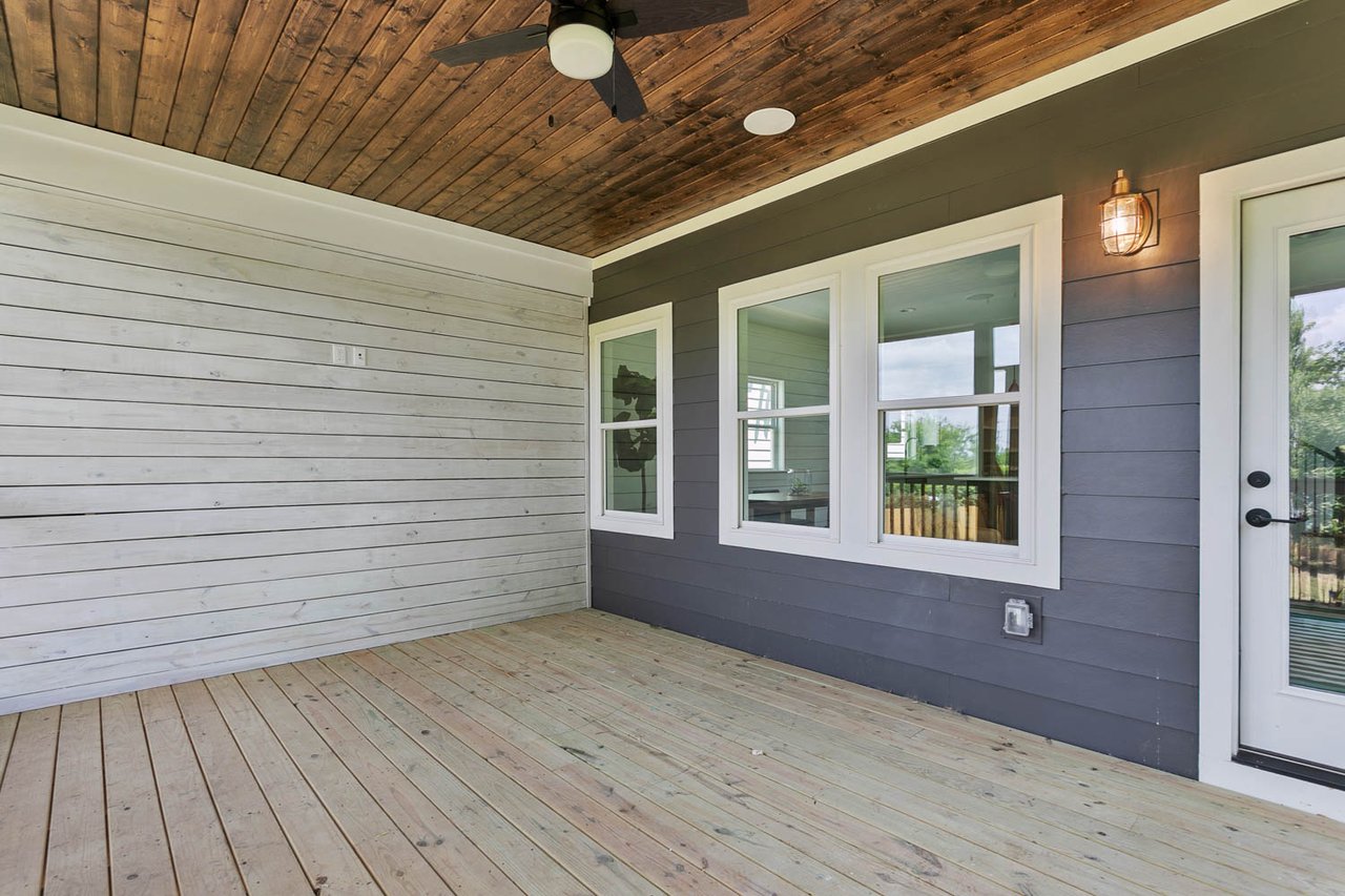 Charlotte Park Multi-Unit Residential