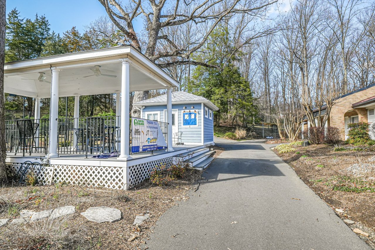 Chapel Square - Annandale, VA
