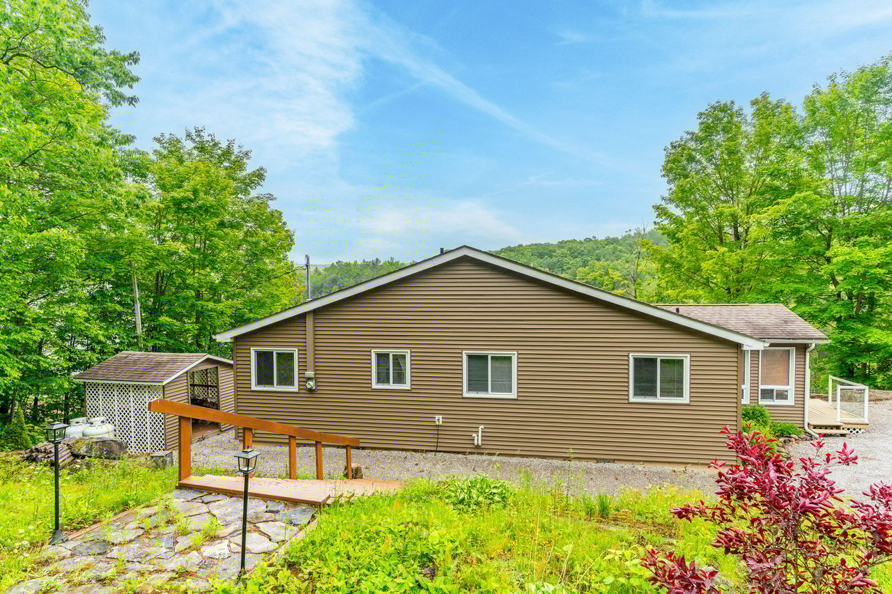 1601 CLAUDE BROWN ROAD