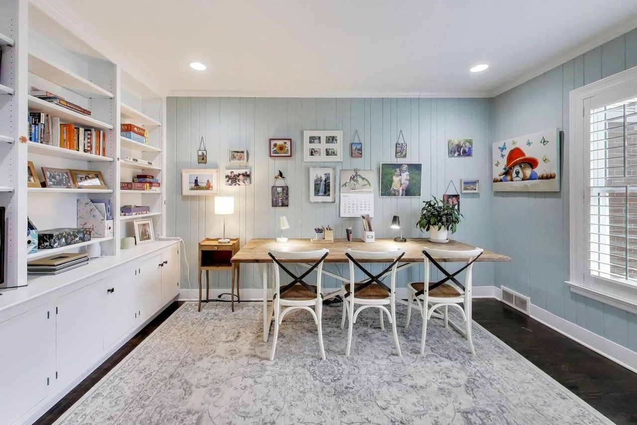 1217 Sheridan Rd