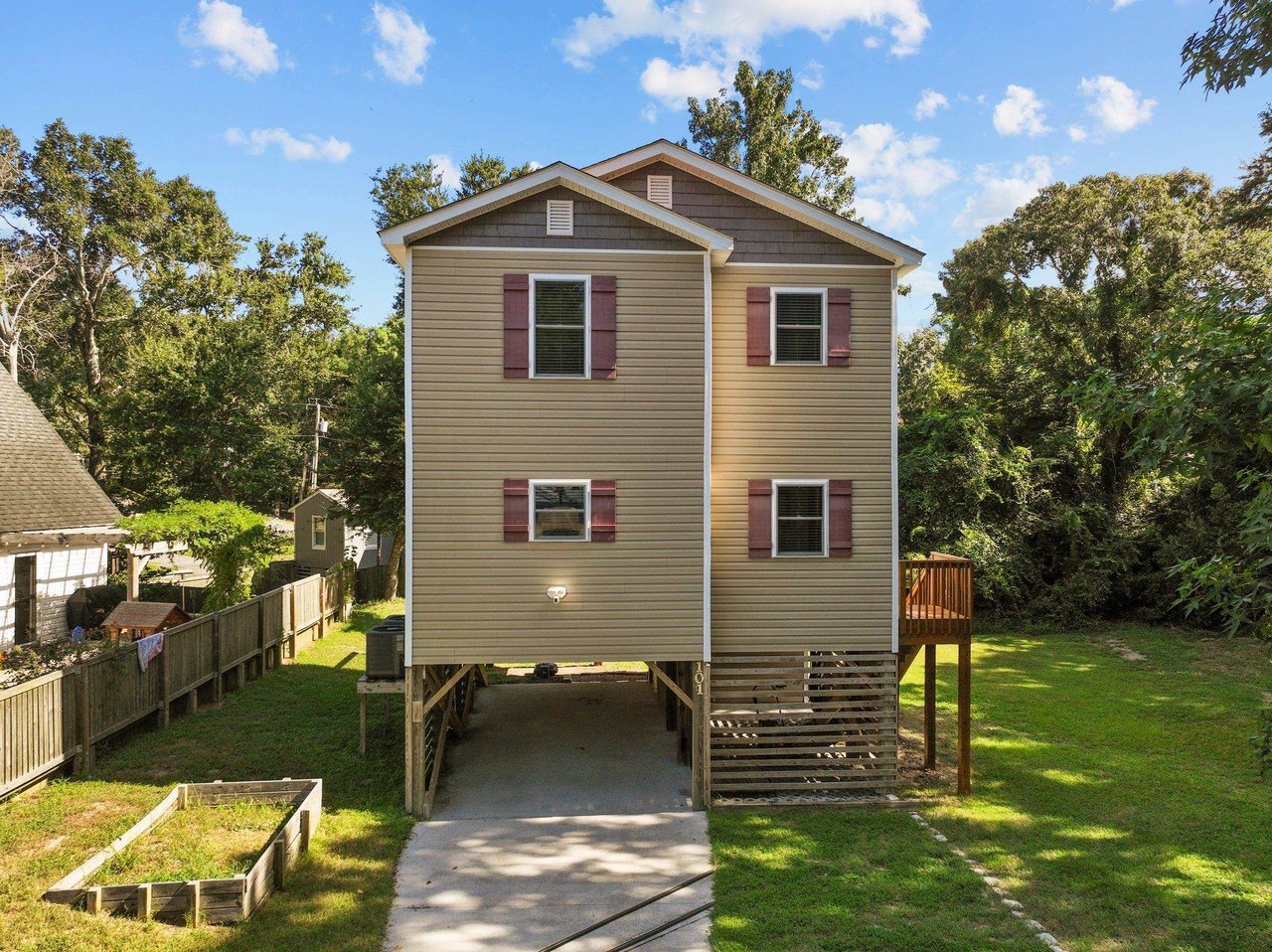 101 Dare Court, Kill Devil Hills
