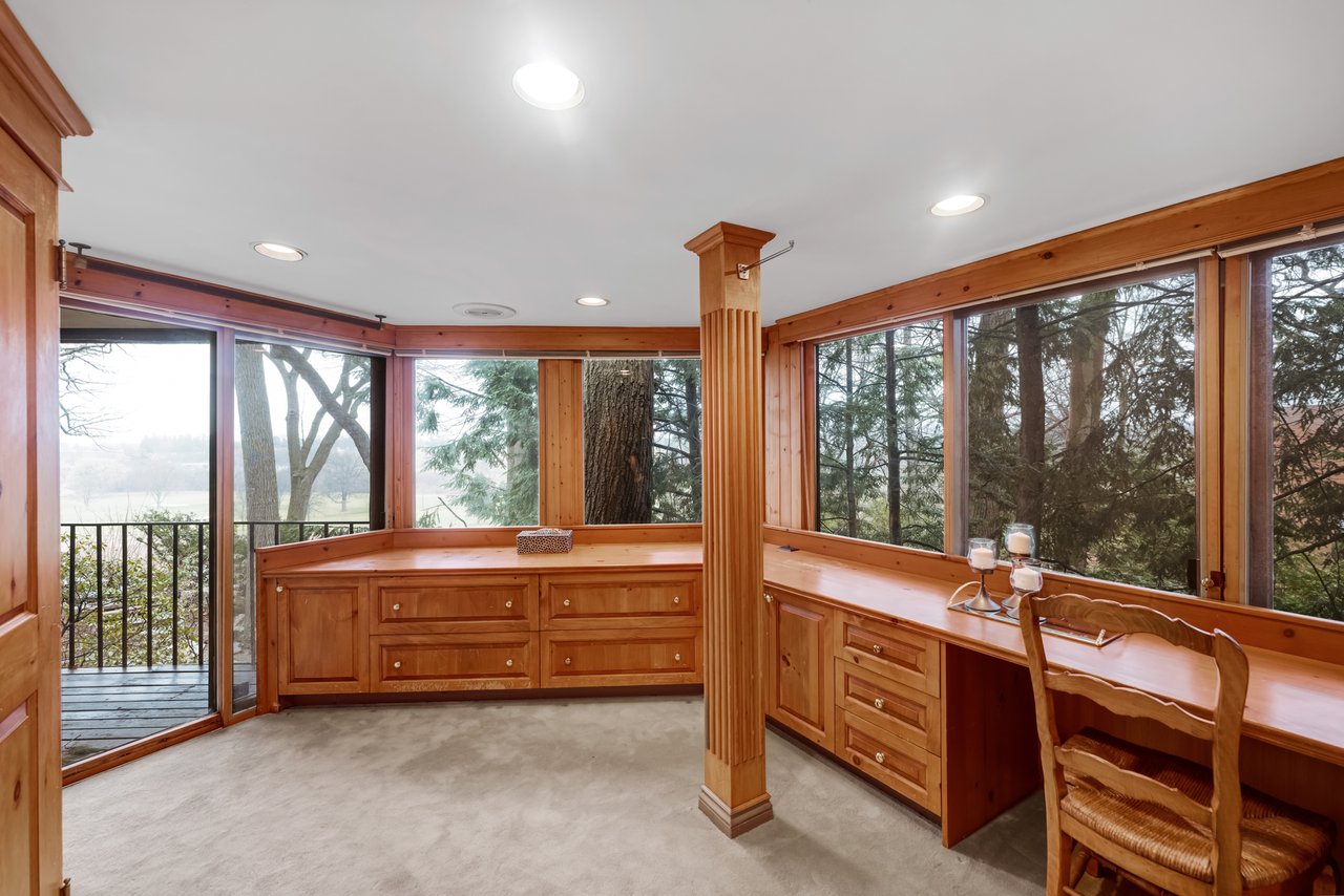 1000 Mississauga Heights Dr