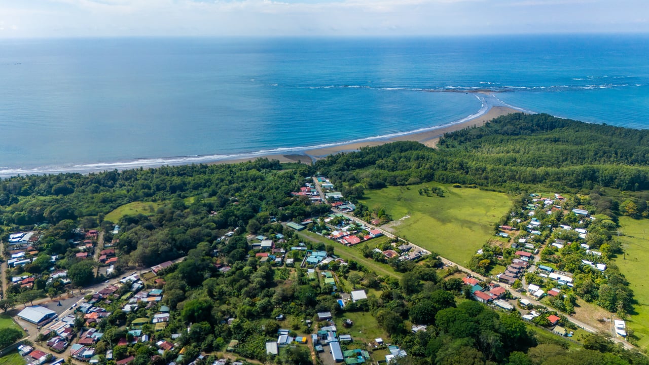 Apartments within Walking Distance to the Beach In Uvita – 0.21 Acres