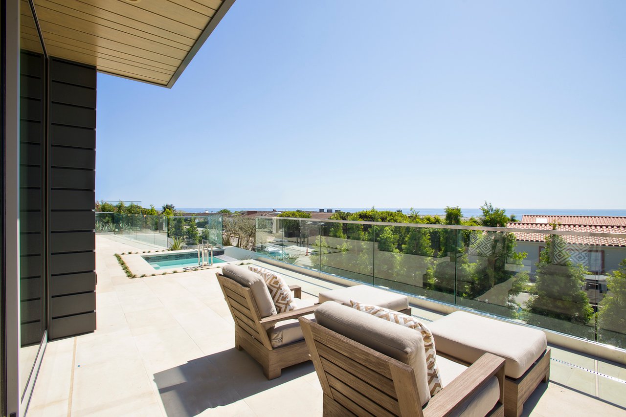 Cameo Shores