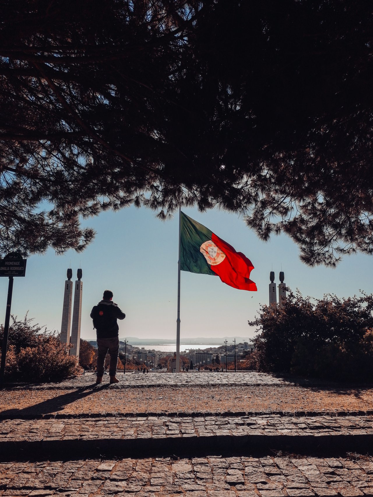 Best times to visit and move to Portugal