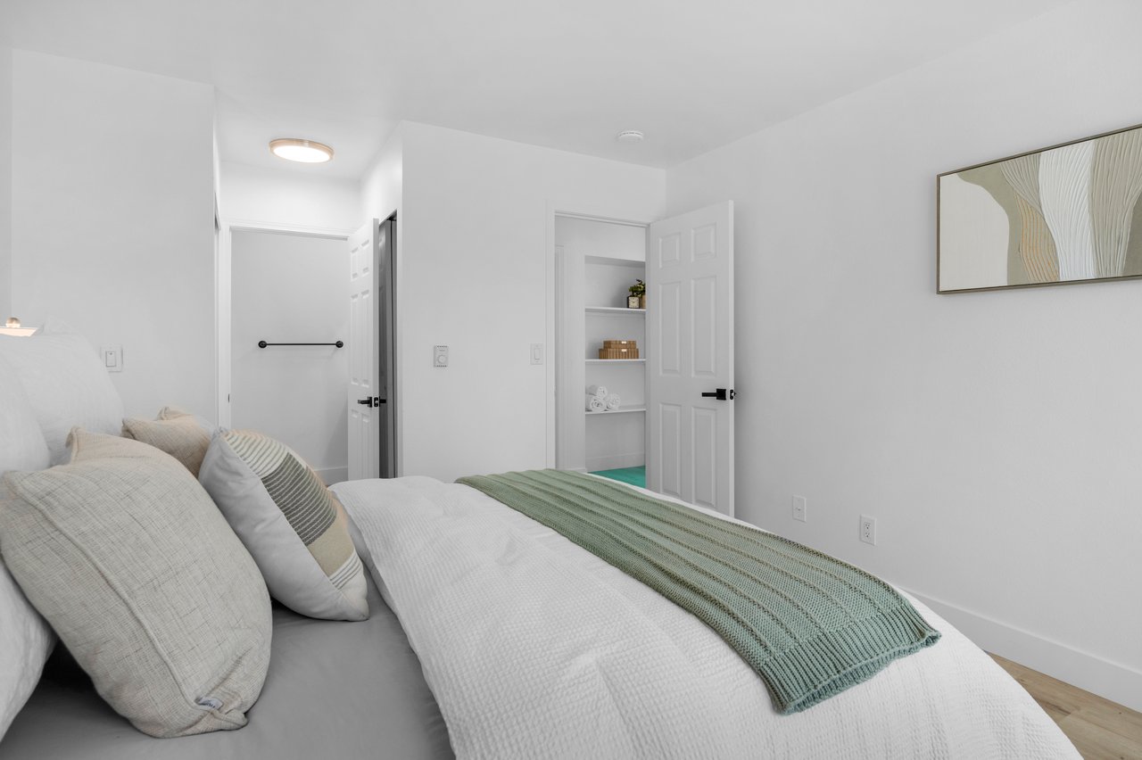Modern Comfort Meets Prime Location