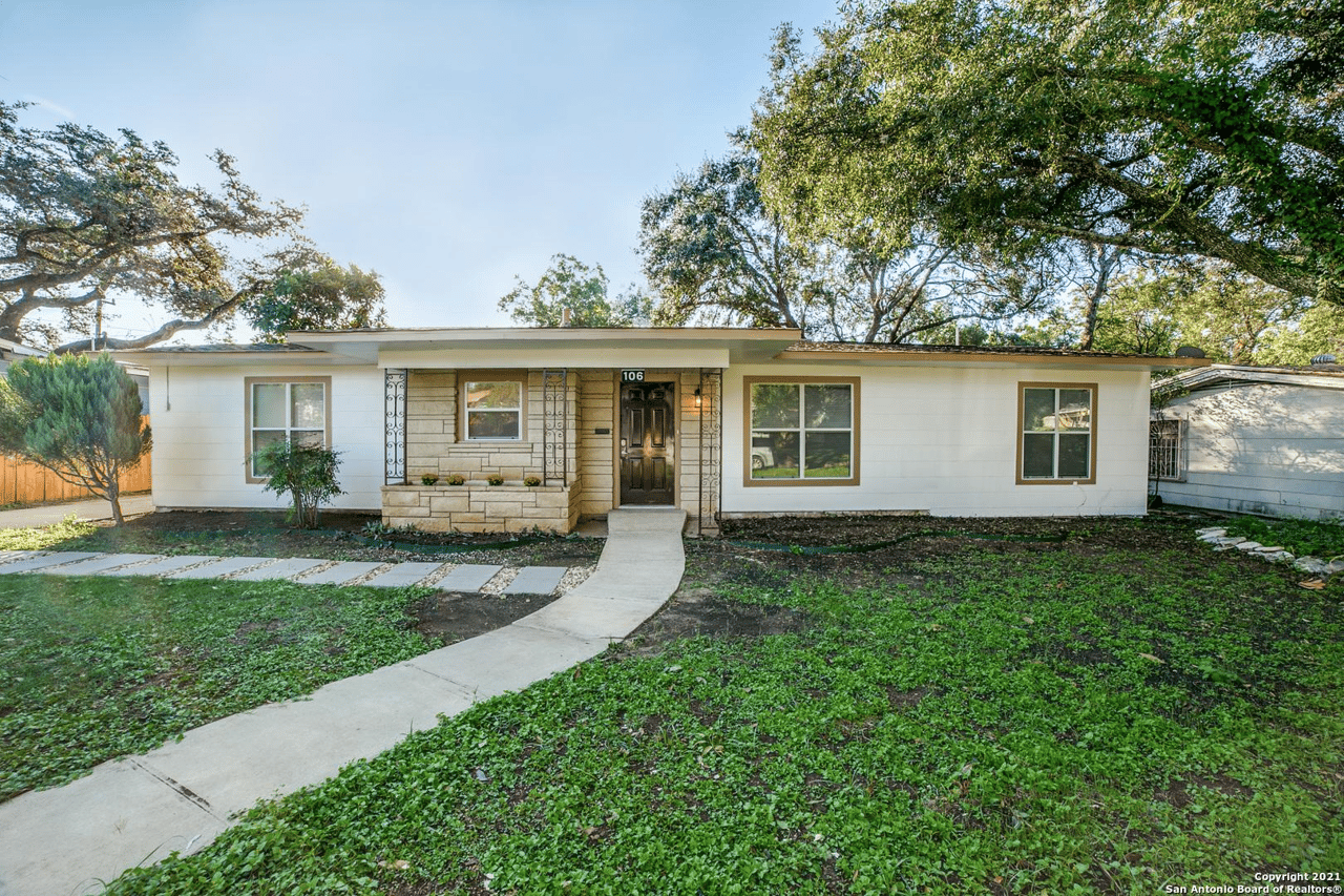 106 Vaughan Pl