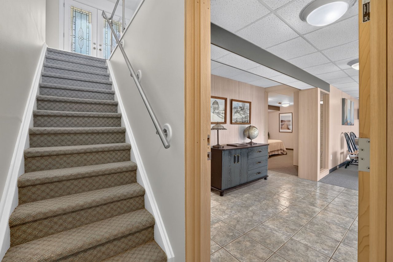16 Hi View Drive