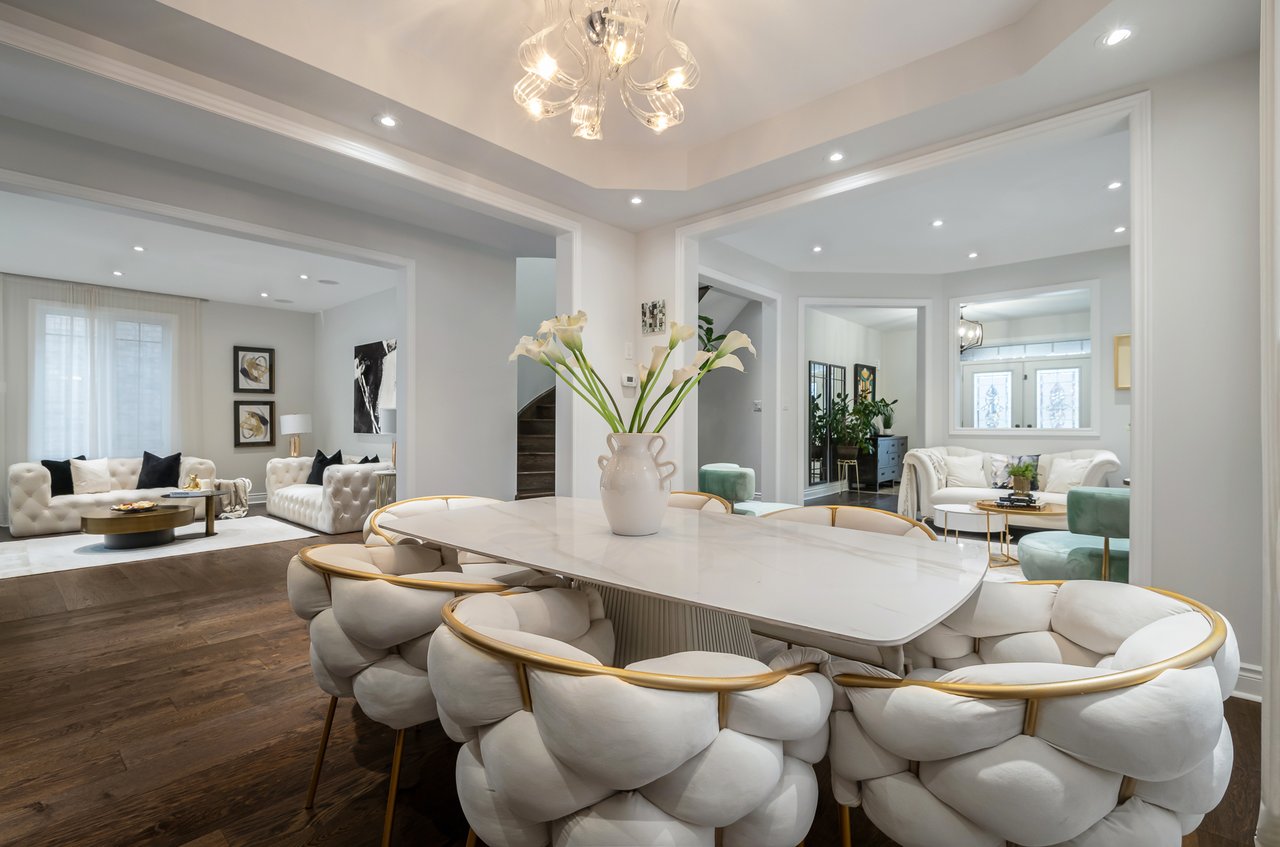 559 Valley Vista Dr