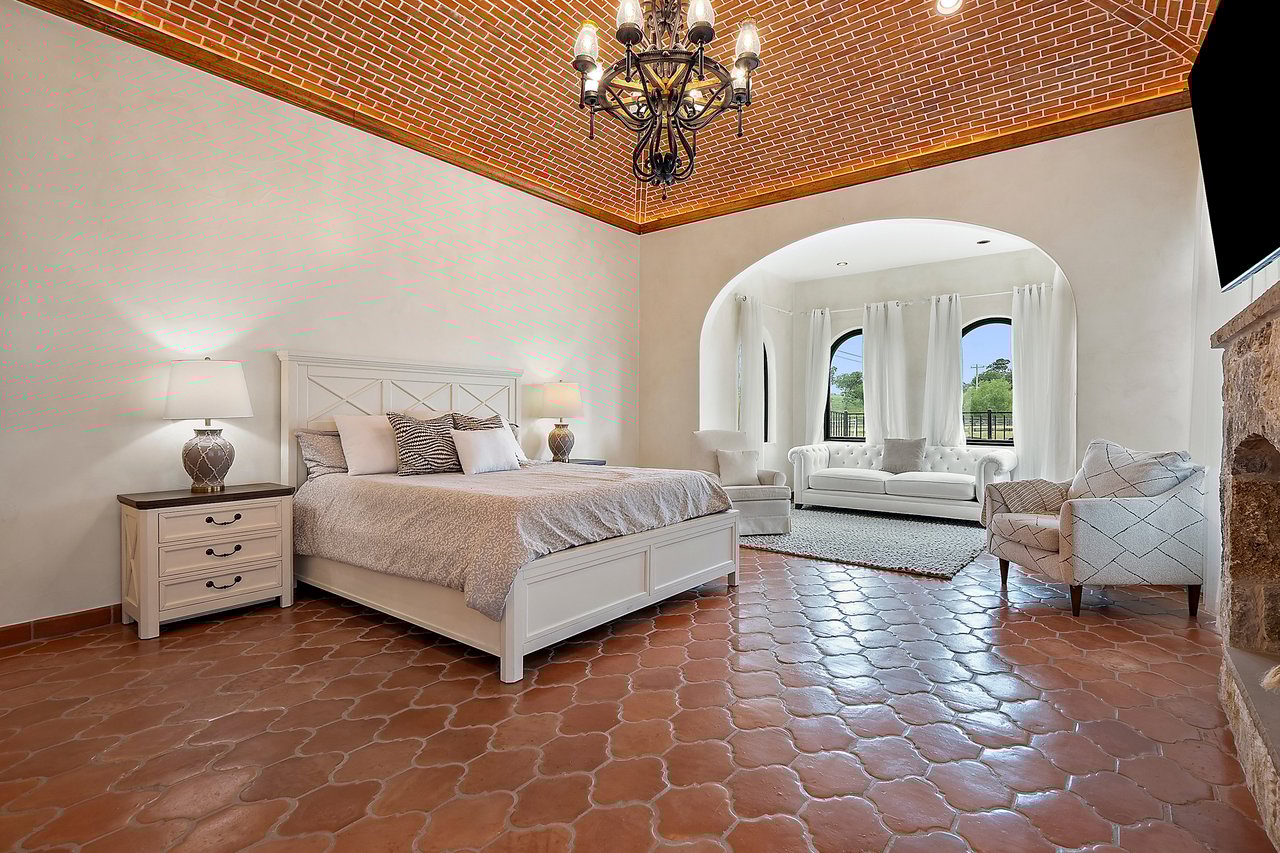 Georgetown Spanish Style Home (11 acres)