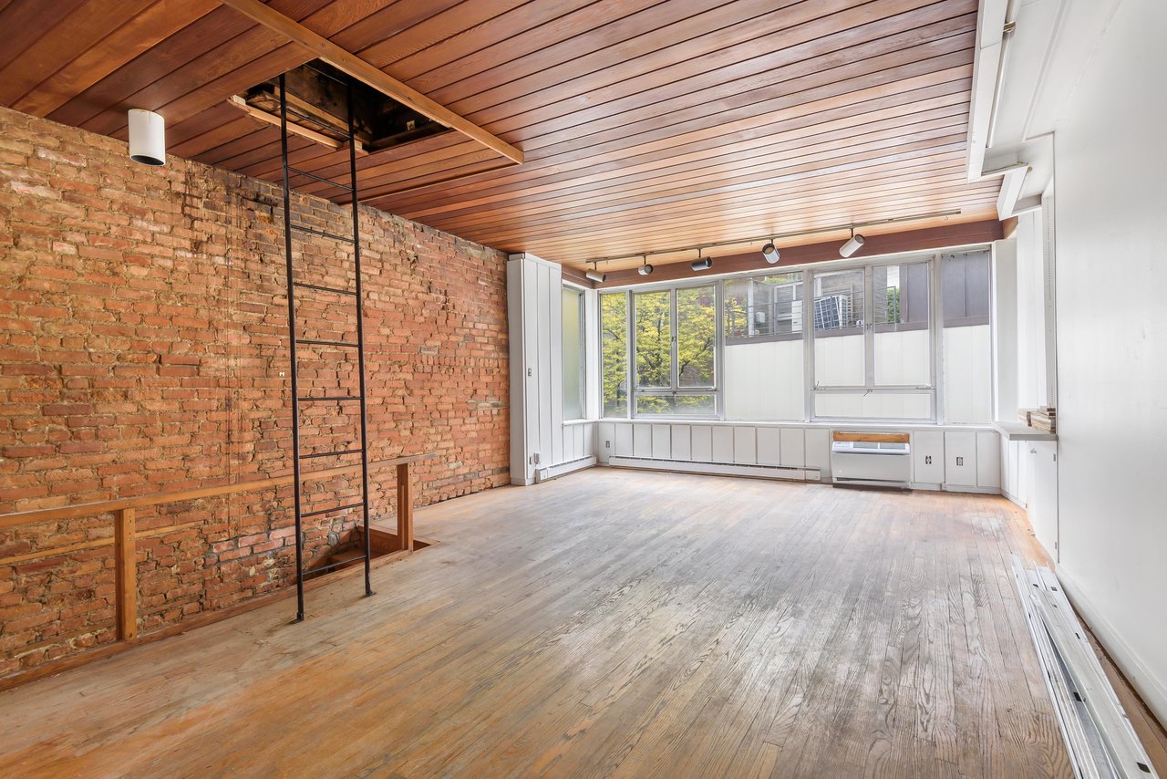 96 Bank St | West Village Townhouse