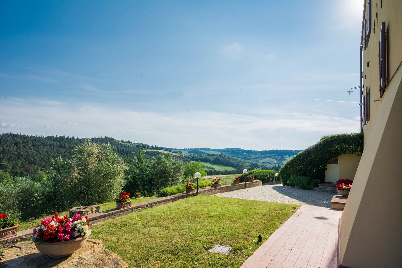 Villa Del Sole Country HO