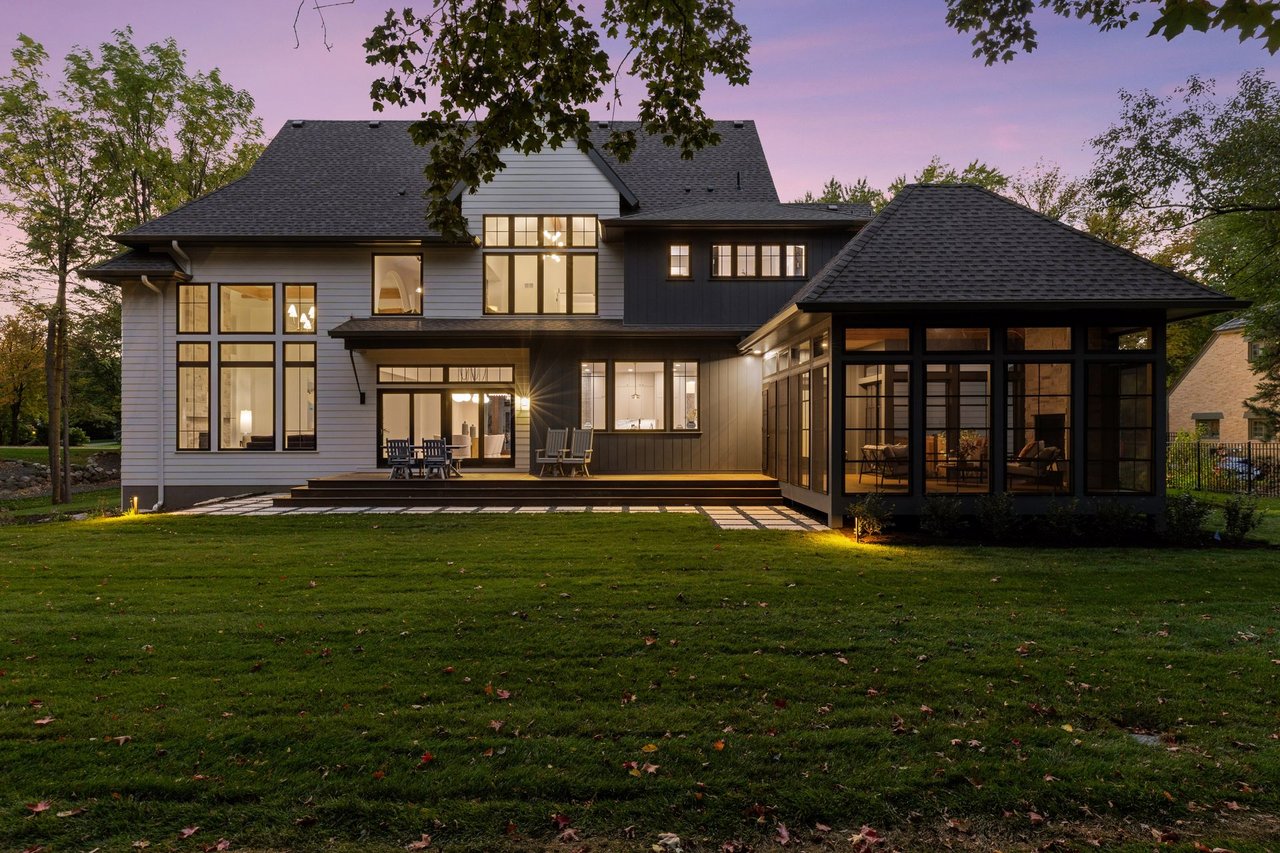 4909 Rolling Green Pkwy, Edina