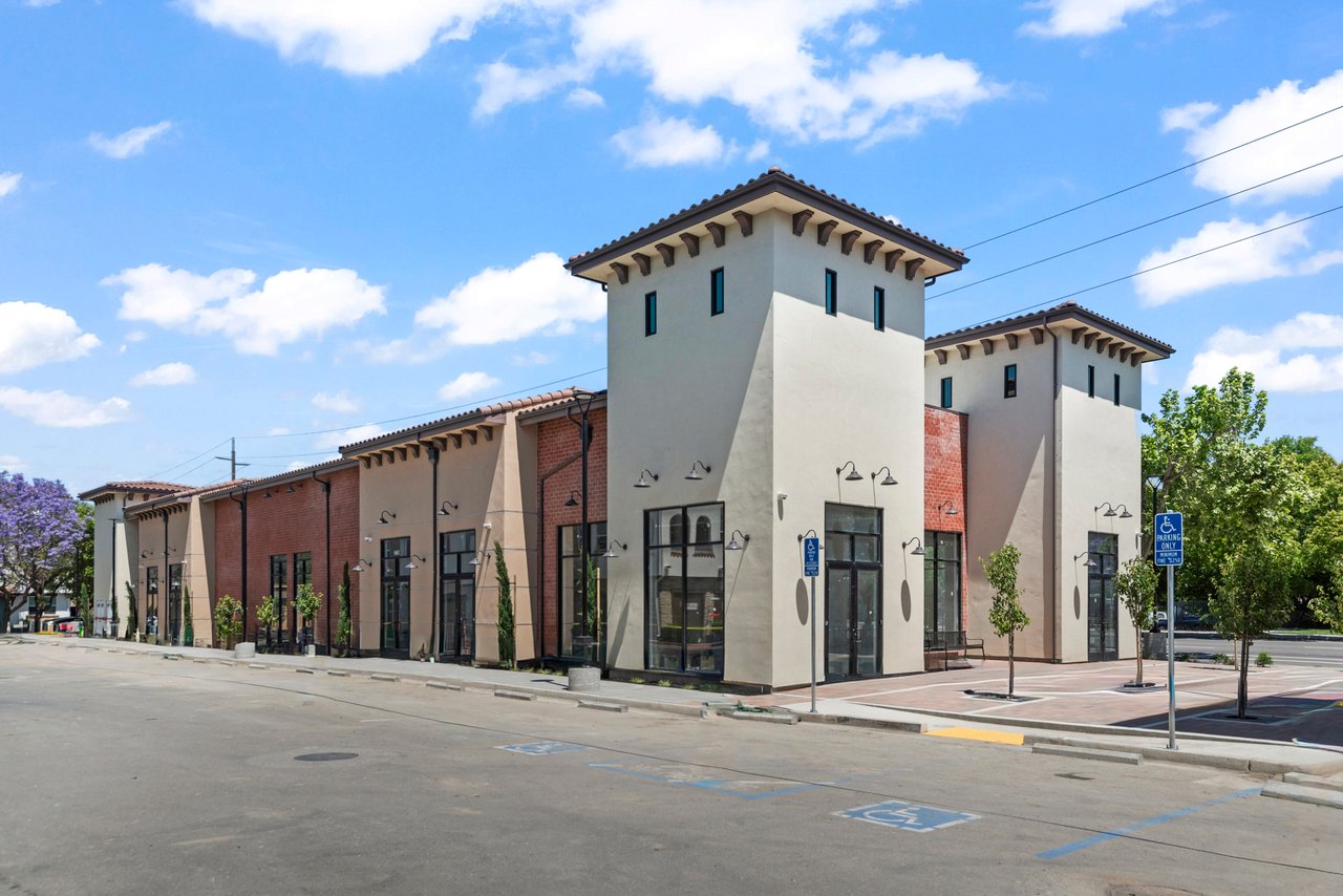New Construction 7,750 SF Retail/Office Bldg. For Sale