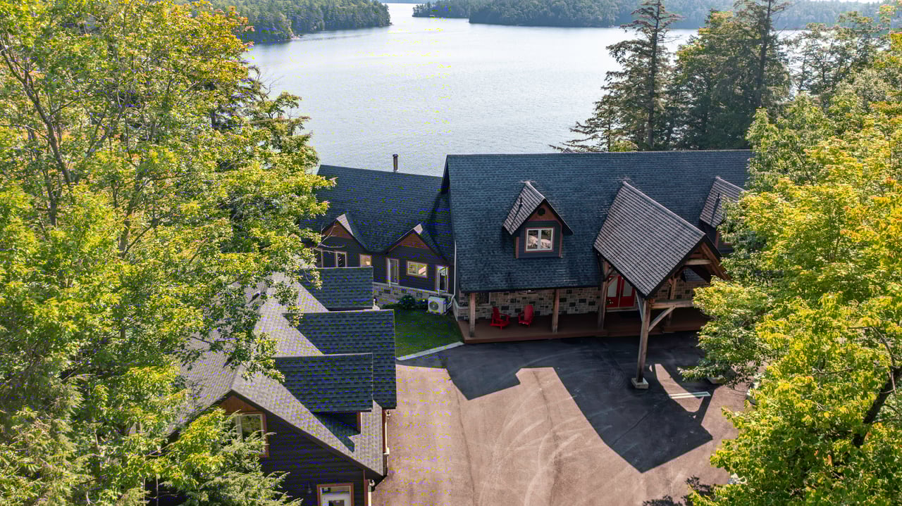 15 GORDON POINT LANE