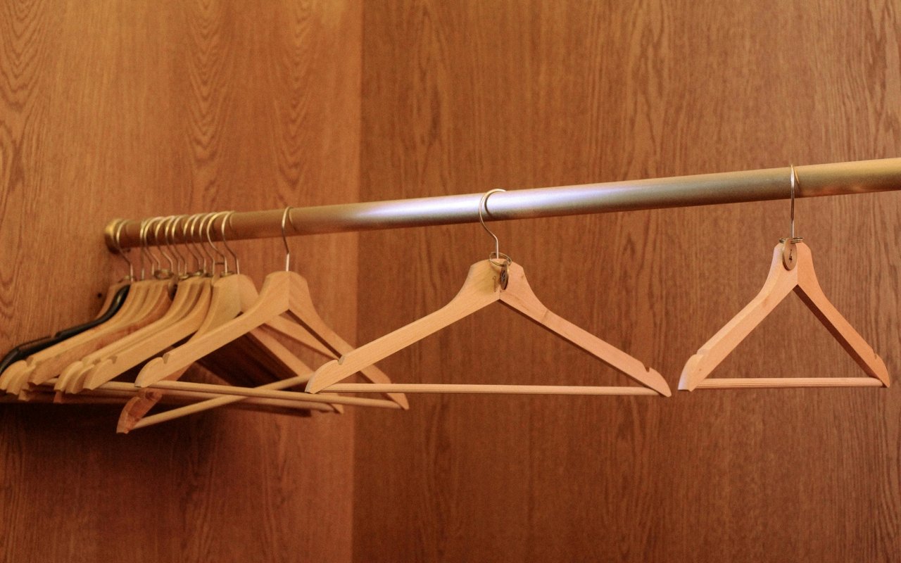 5 Clever Ways To Maximize Your Closet Space And Keep It Organized