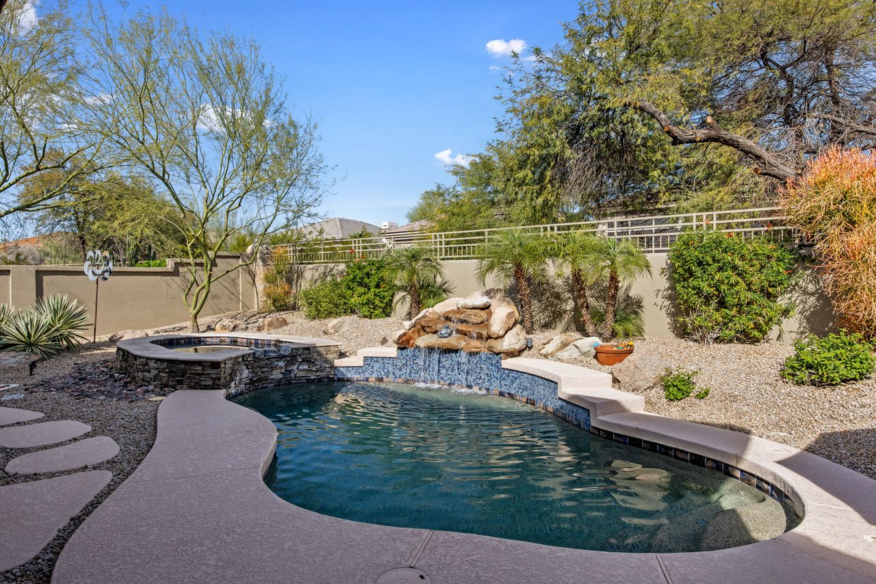 7692 E Whistling Wind Way