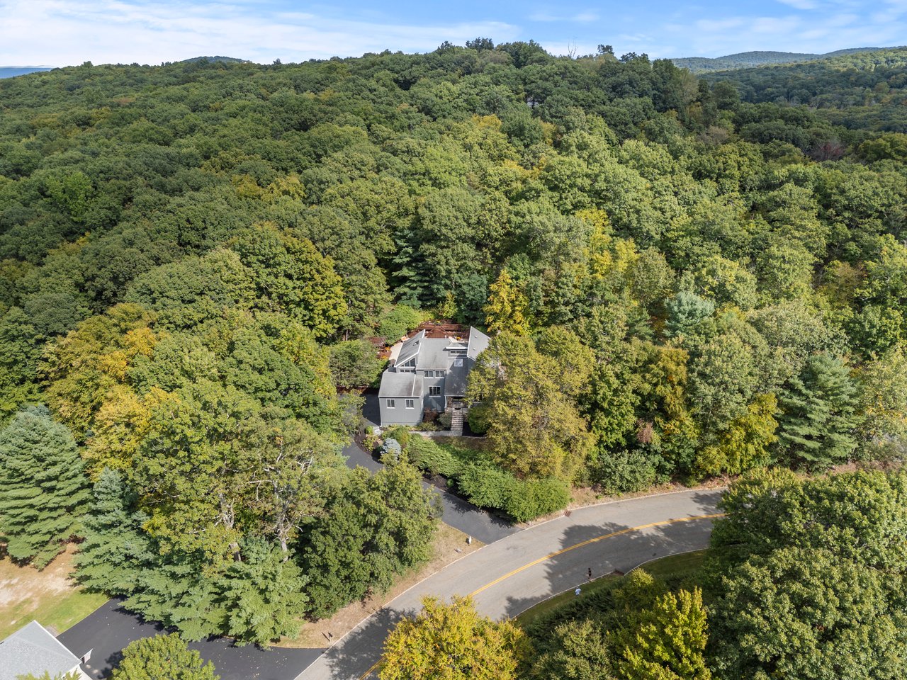 10 South Glen Road