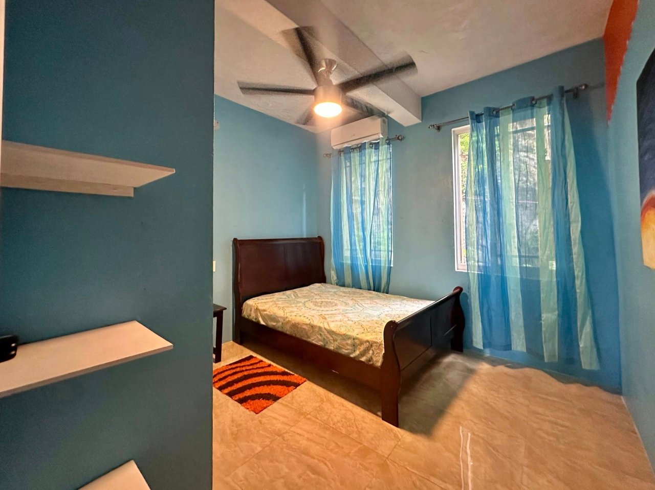 1047 Carrot Bay 3 Bedroom Apartment
