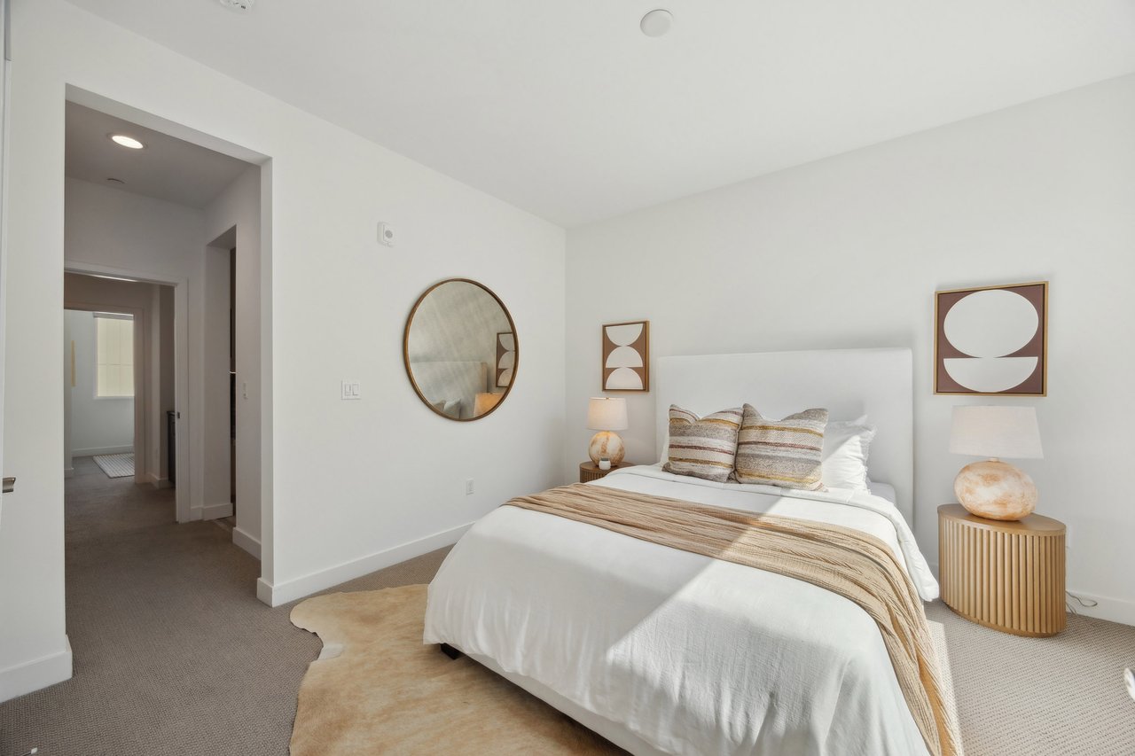 172 Uptown Cir