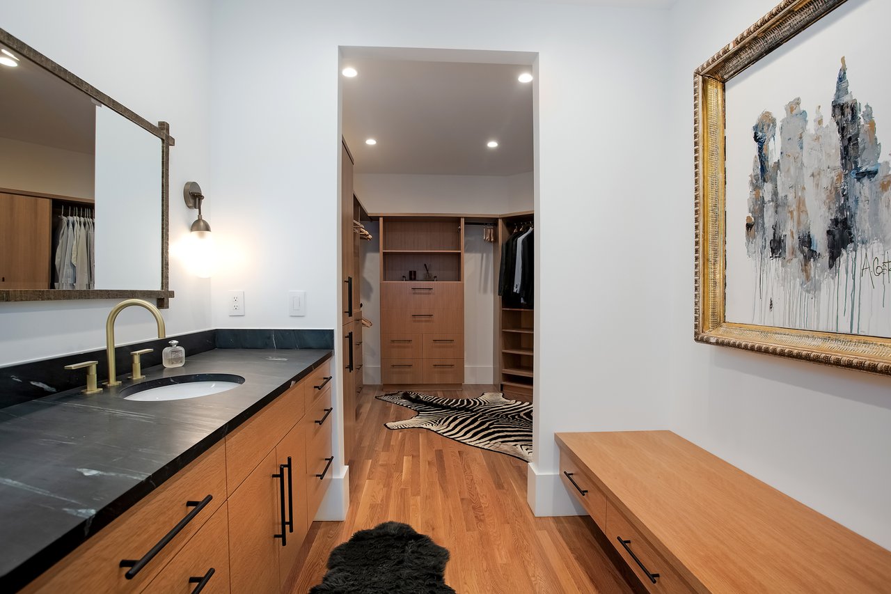 330 Tenney Cir