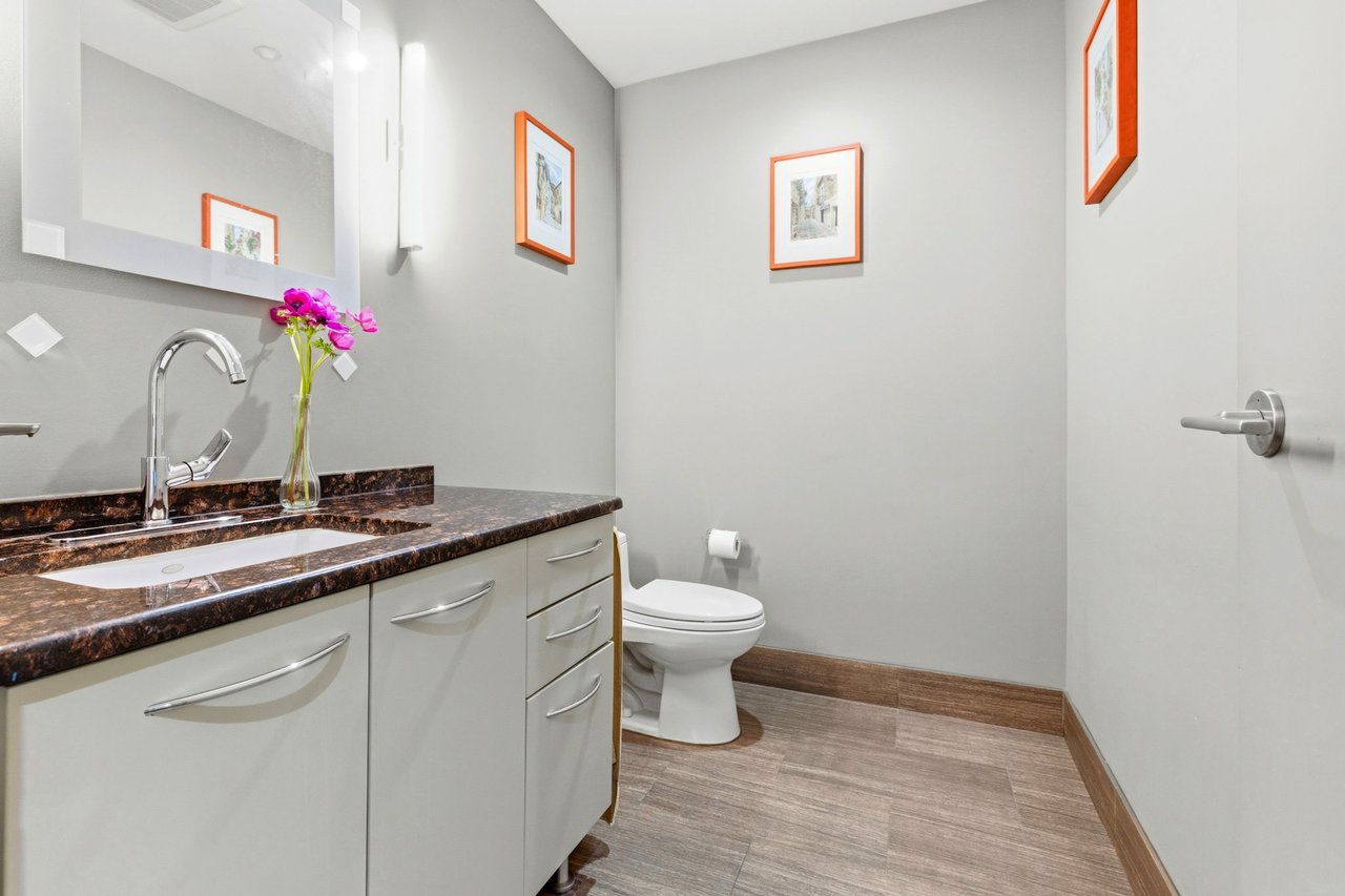 Sowa Full Service Condo